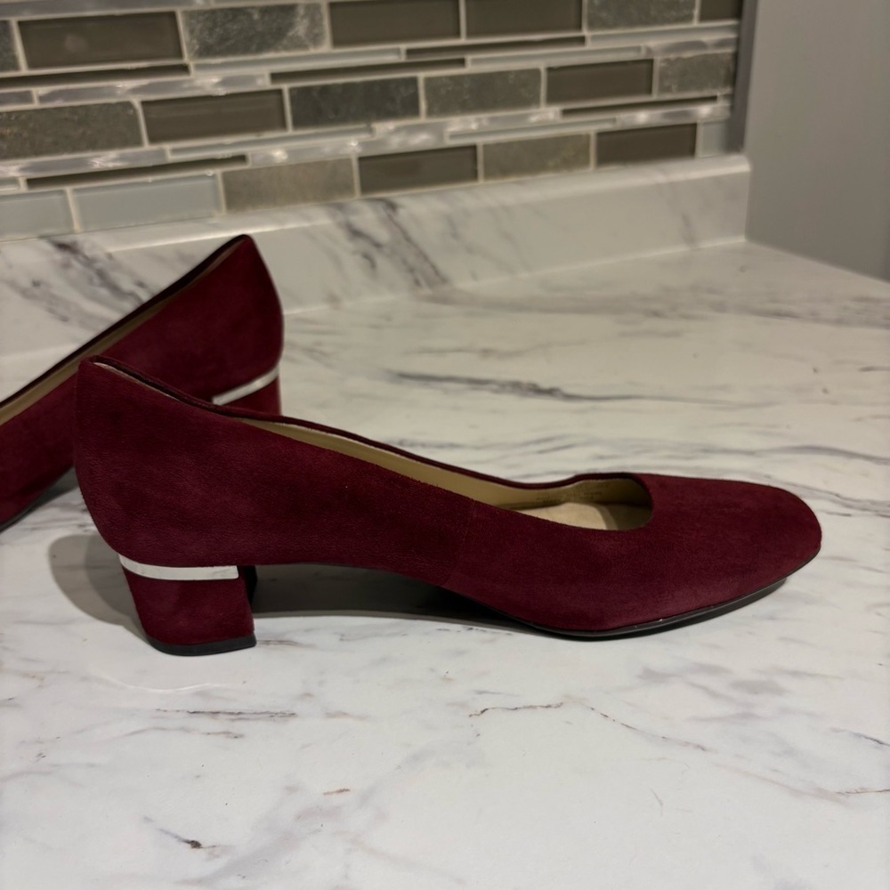 Naturalizer N5 comfort suede pumps silver heel accent leather uppers 7.5 - Picture 6 of 16